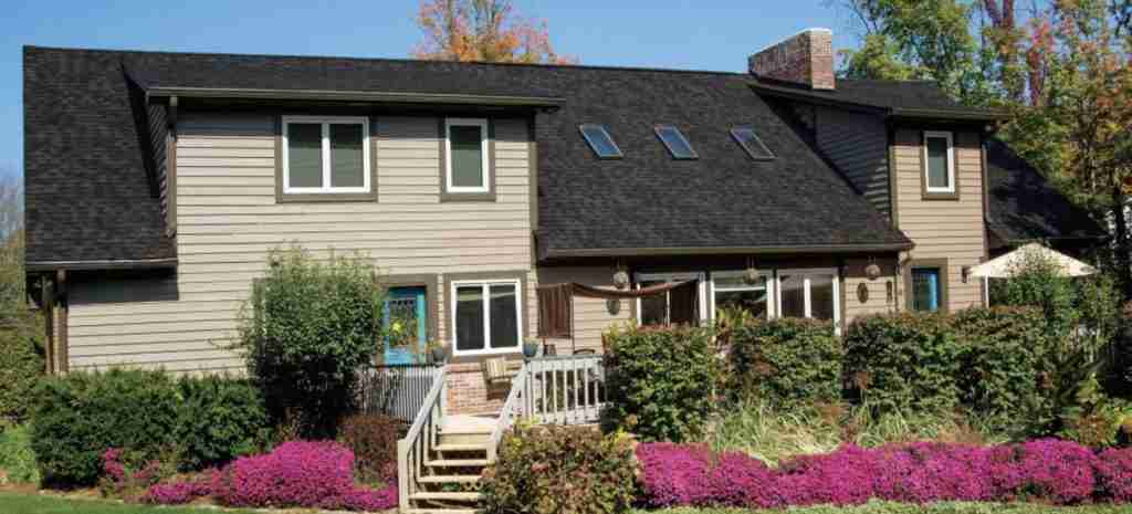 IKO Dynasty Shingles in Glacier