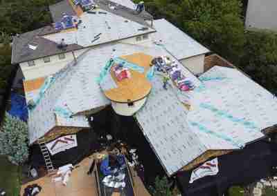 A new roof we installed on a home in Leander Texas using the GAF roofing system with Timberline HDZ shingles and a 10 year GAF Silver Pledge Workmanship warranty.