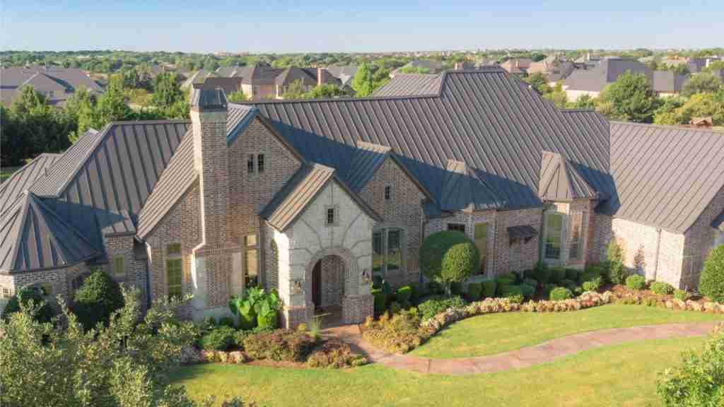 McElroy Metal Standing Seam Metal Roof on a beautiful home in Texas