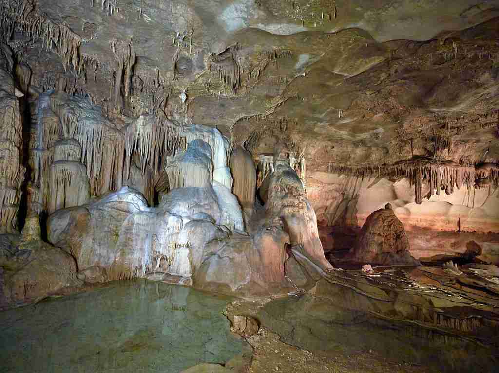 Inner Space Caverns in Georgetown Texas